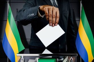 Urne de vote au Gabon